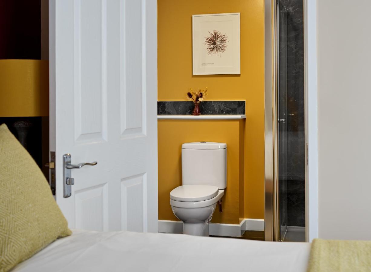 Hotel The Barrington Boar à Ilminster Extérieur photo