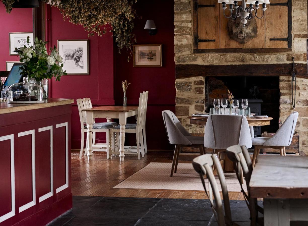 Hotel The Barrington Boar à Ilminster Extérieur photo
